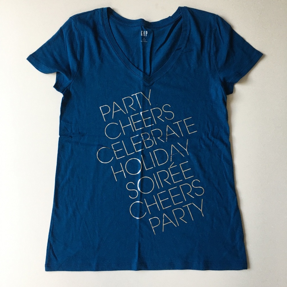 GAP Women Size M V-Neck Teal T-Shirt